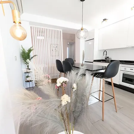 Διαμέρισμα Bajondillo Loft Frente Al Mar *