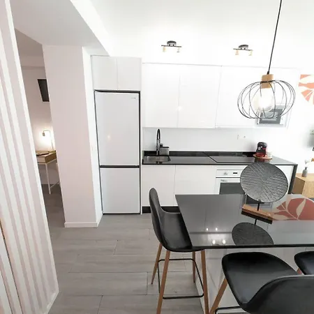 Διαμέρισμα Bajondillo Loft Frente Al Mar