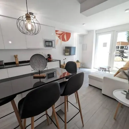 Apartment Bajondillo Loft Frente Al Mar Torremolinos
