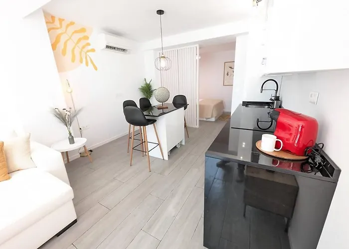 Bajondillo Loft Frente Al Mar Apartment