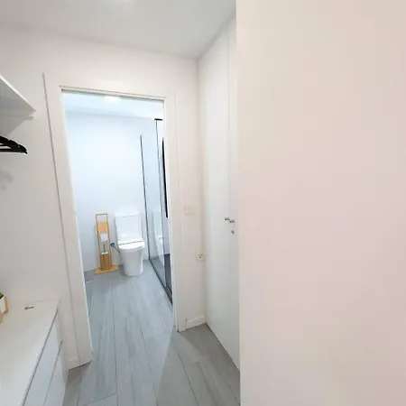 Bajondillo Apartment *